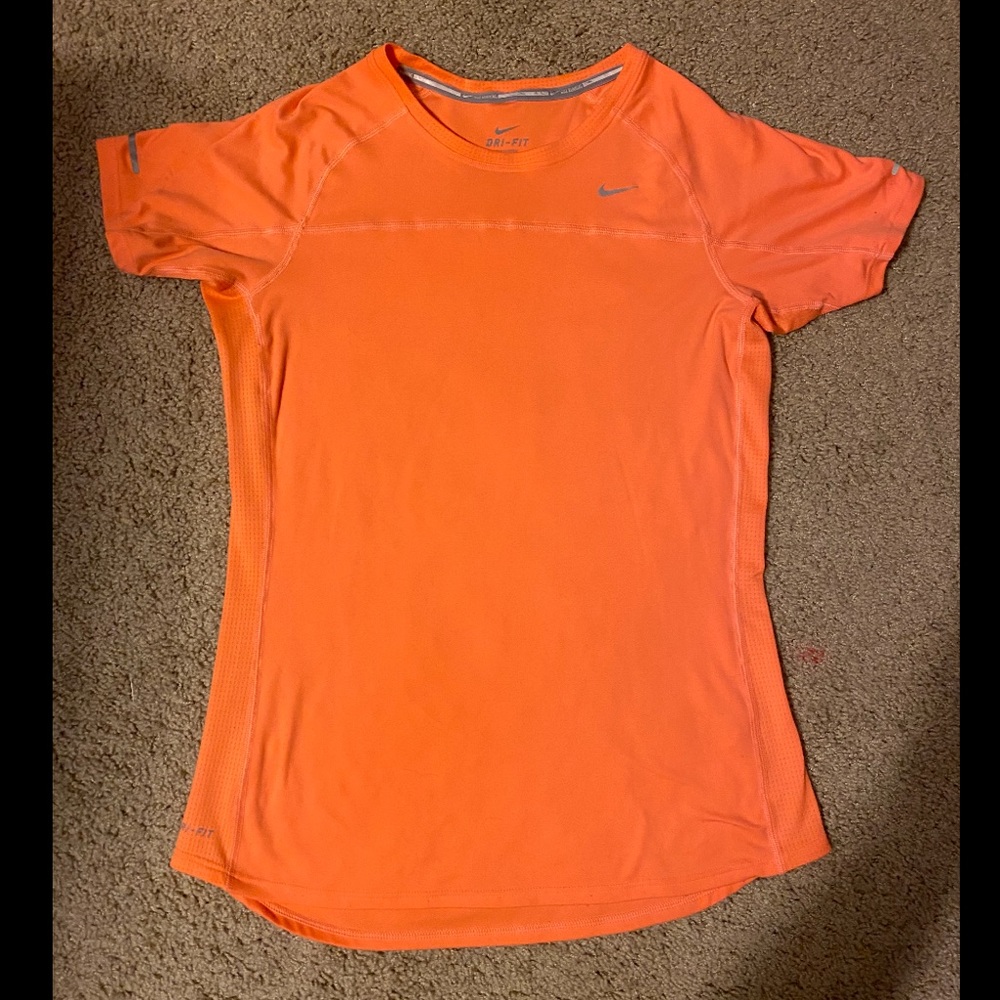 Nike Dri-Fit Women’s tshirt